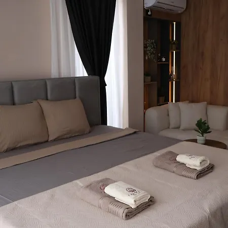 Hotel And Coffee Bar Old Bazaar *