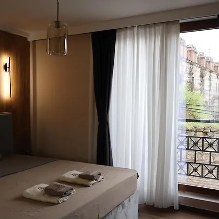 Hotel And Coffee Bar Old Bazaar