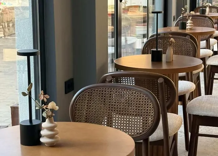 And Coffee Bar Old Bazaar Hotel *